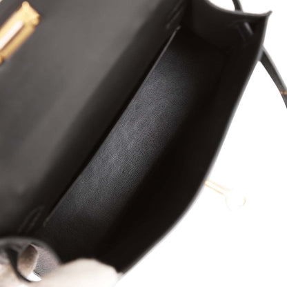 Hermes Kelly 20 Sellier Black Epsom Gold Hardware
