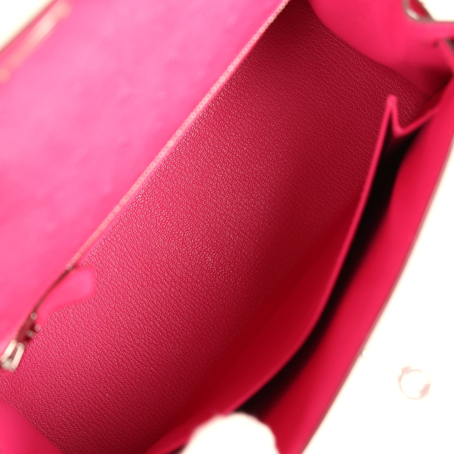 Pre-owned Hermes Kelly Sellier 25 Rose Tyrien Ostrich Palladium Hardware