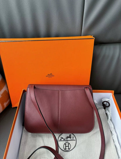 Pre-owned Halzan 25 57 Bordeaux Evercolor Leather Golden Hw, 2020 (Y Stamp), Full Set