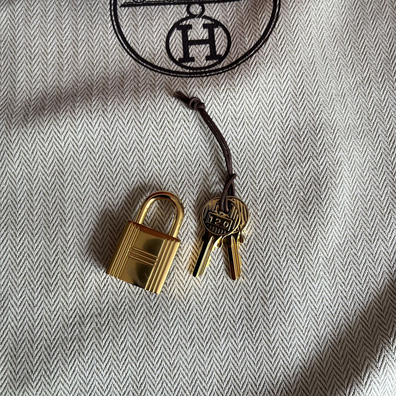 Pre-owned Certified Hermes Picotin 18 Cuivre 6C Clemence Leather Golden Hw, Not Used with tag, 2021 (Z), w/ Full Set - Hermes Box, dust bag, Lock&key