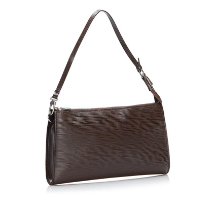LOUIS VUITTON Epi Pochette Accessoires Brown
