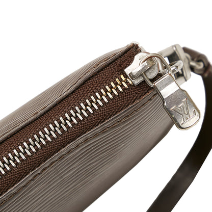 LOUIS VUITTON Epi Pochette Accessoires Brown