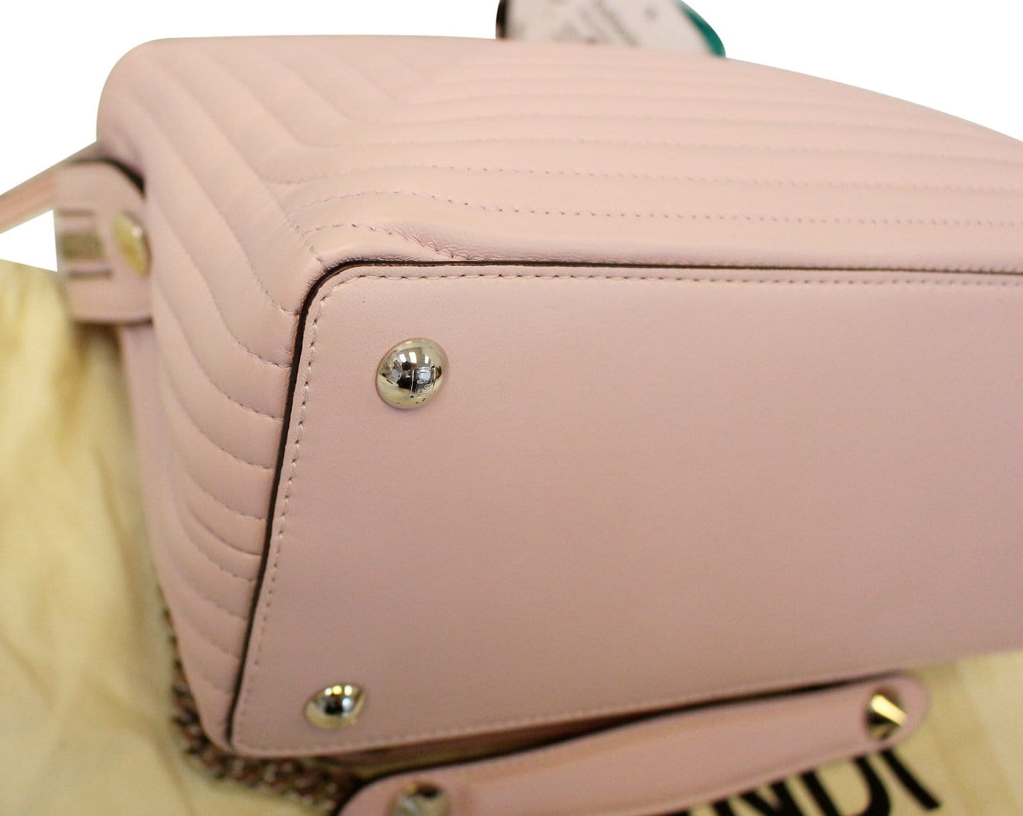 FENDI DOTCOM Click Quilted Lambskin Pink Leather Chain Shoulder Bag