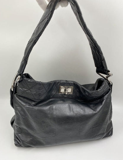 Chanel Twist Leather Shoulder Bag