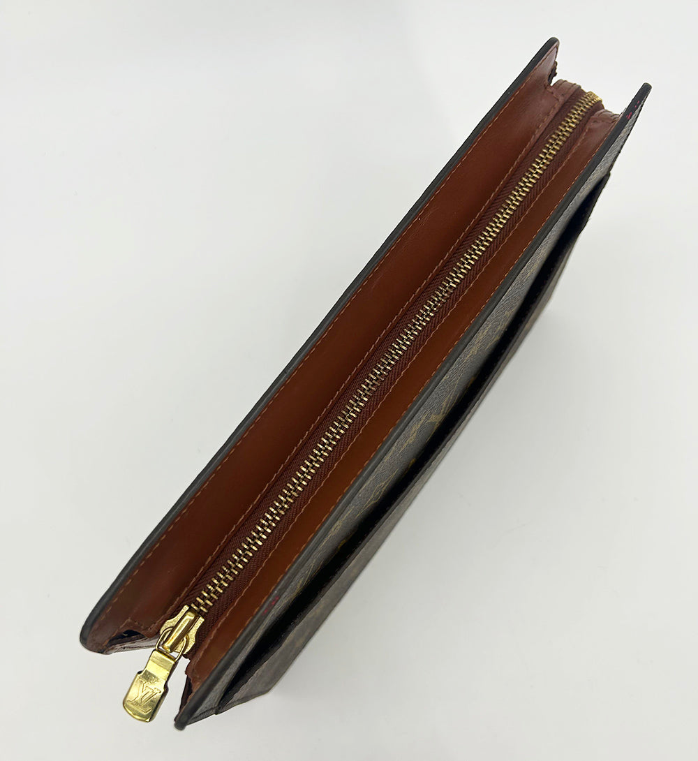 LOUIS VUITTON Pochette Homme clutch bag