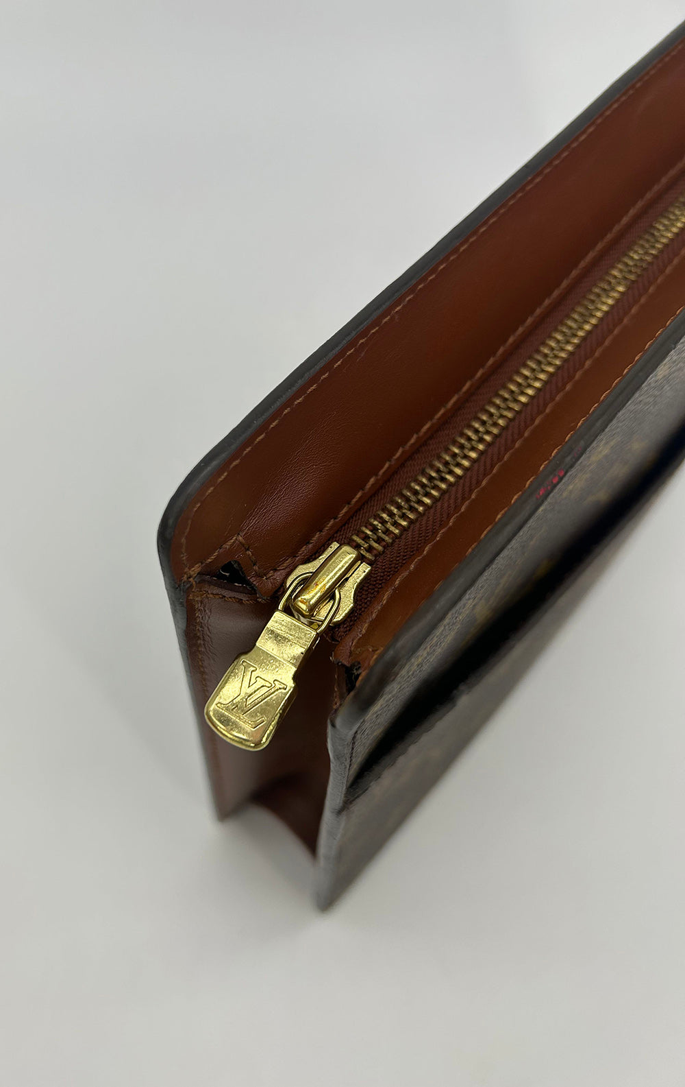 LOUIS VUITTON Pochette Homme clutch bag