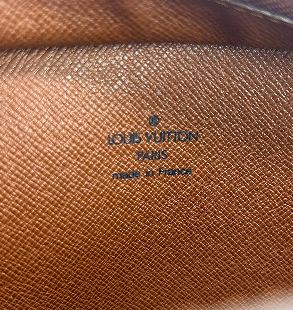 LOUIS VUITTON Pochette Homme clutch bag