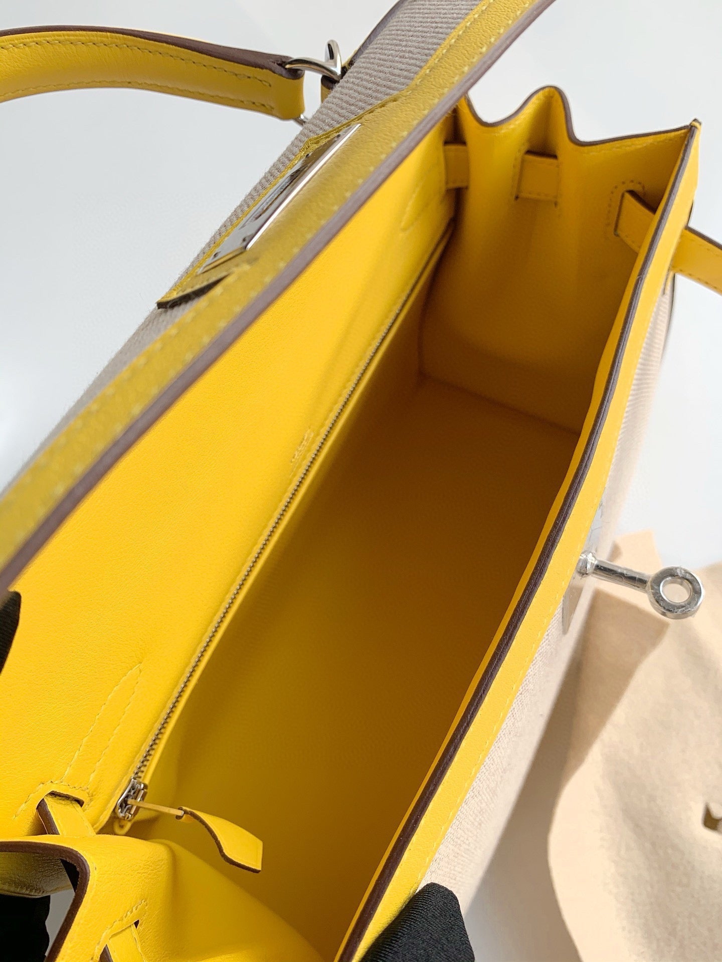 Pre-owned Certified Hermes Kelly 28 Toile, 9O Jaune de Naples with Canvas, Palladium hw, 2020, w/ dust bag, lock&key, strap