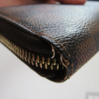 LOUIS VUITTON Wallet in Brown Canvas