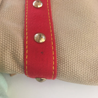 LOUIS VUITTON Handbag in Beige Fabric