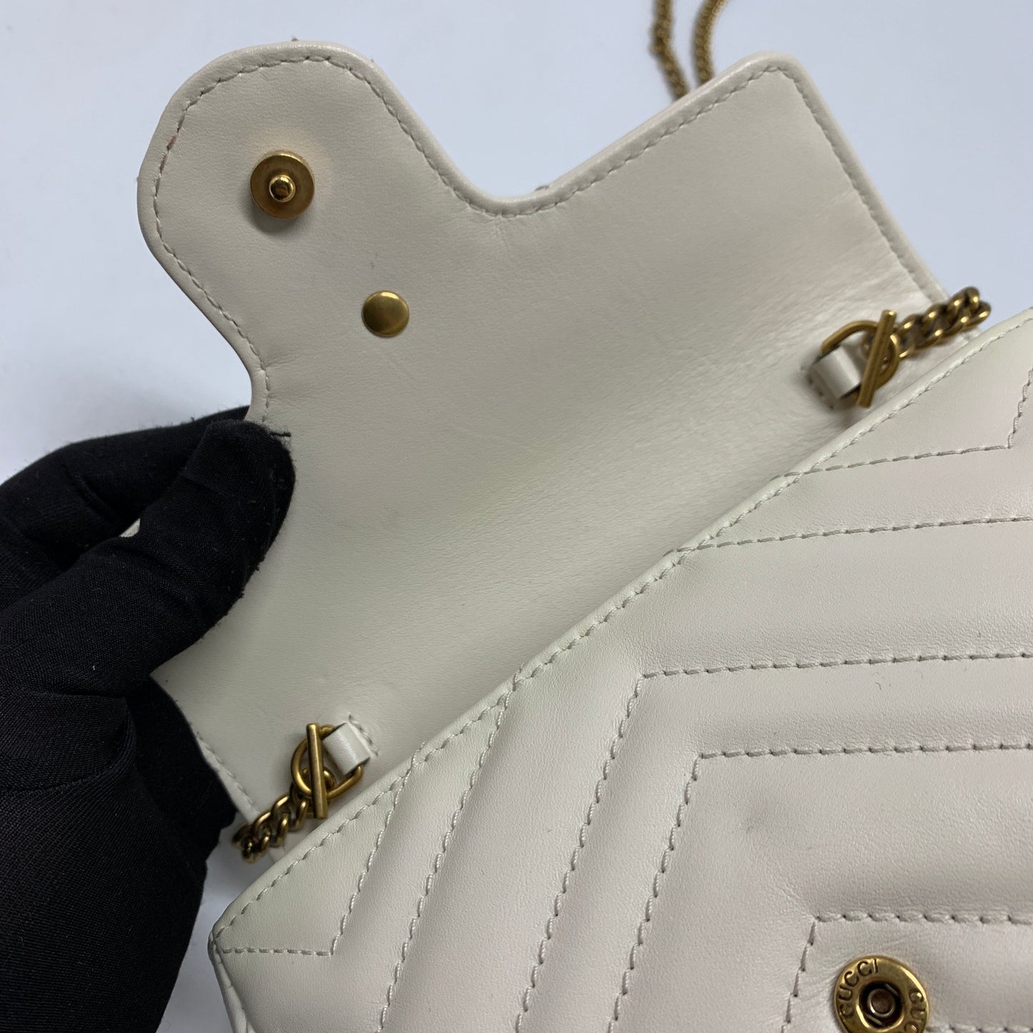 Gucci GG Marmont Super mini White with
