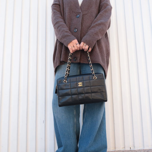 Chanel Chocolate Bar Lamb Skin Chain Shoulder Bag Black
