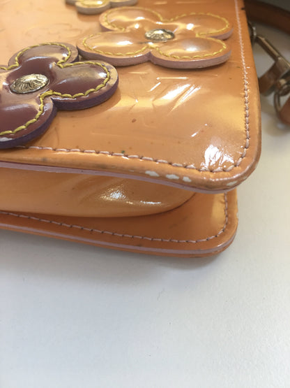 LOUIS VUITTON Lexington Pochette in Yellow Patent