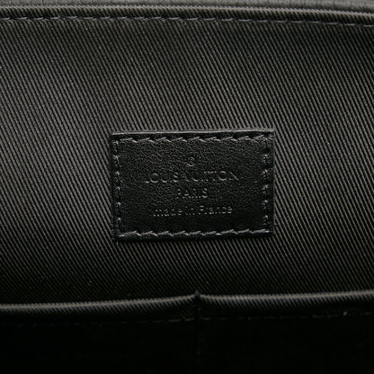 Louis Vuitton Christopher Messenger Bag Black Taurillon