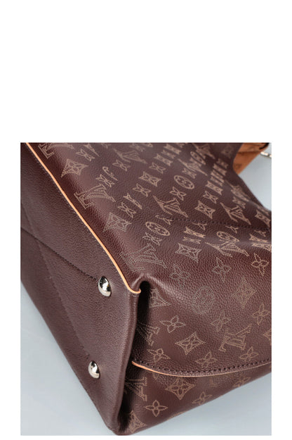 LOUIS VUITTON 2020 Carmel Mahina Bag Chocolate