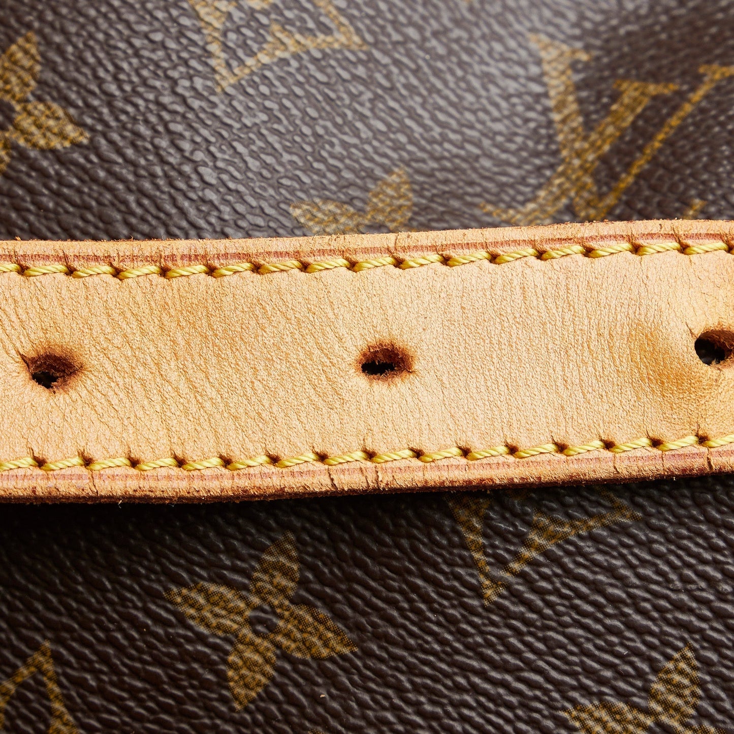 LOUIS VUITTON Monogram Keepall Bandouliere 60 Travel Bag