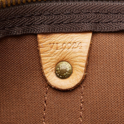 LOUIS VUITTON Monogram Keepall Bandouliere 60 Travel Bag