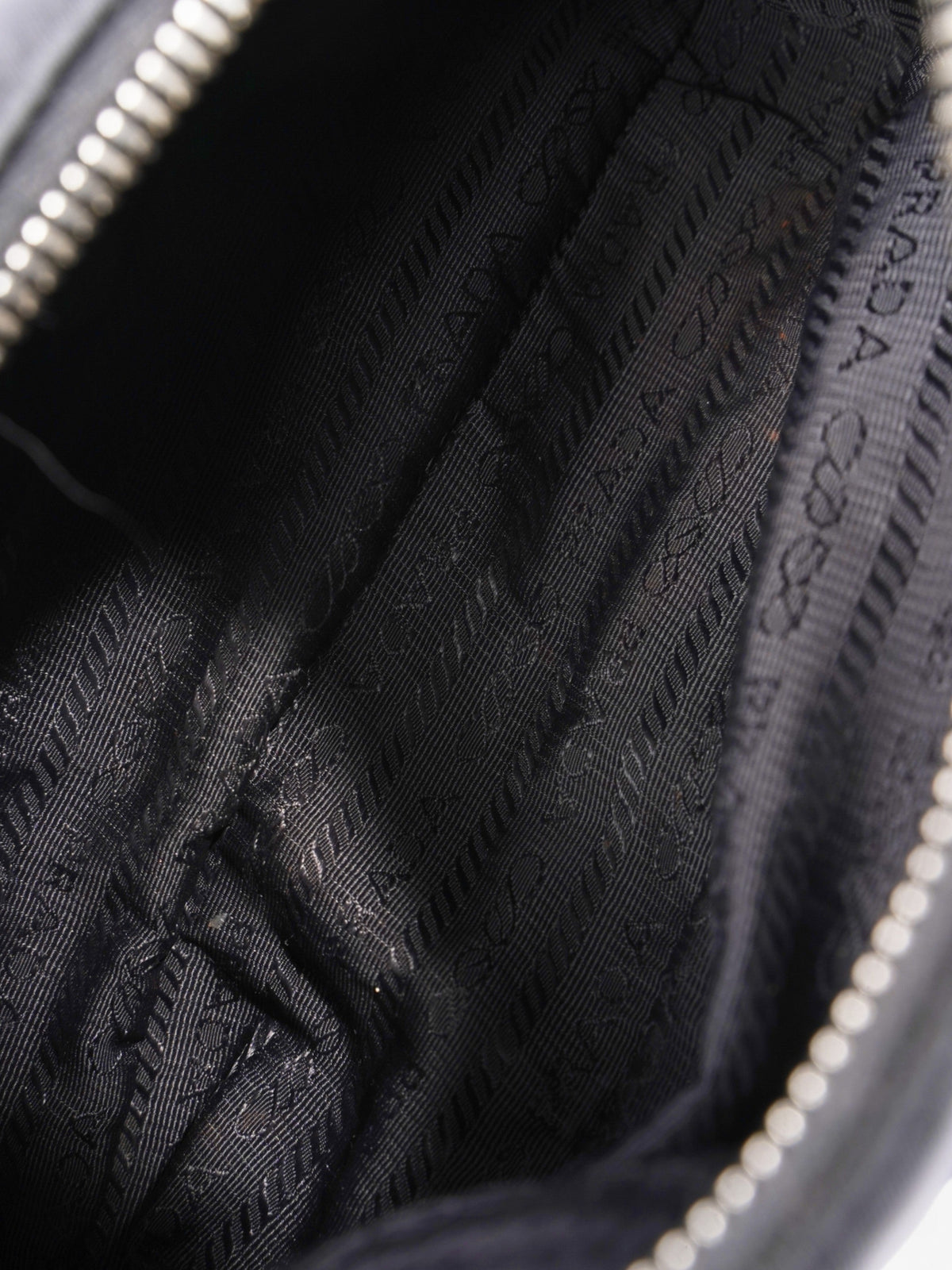 Prada Re-Edition 2005 Black Nylon