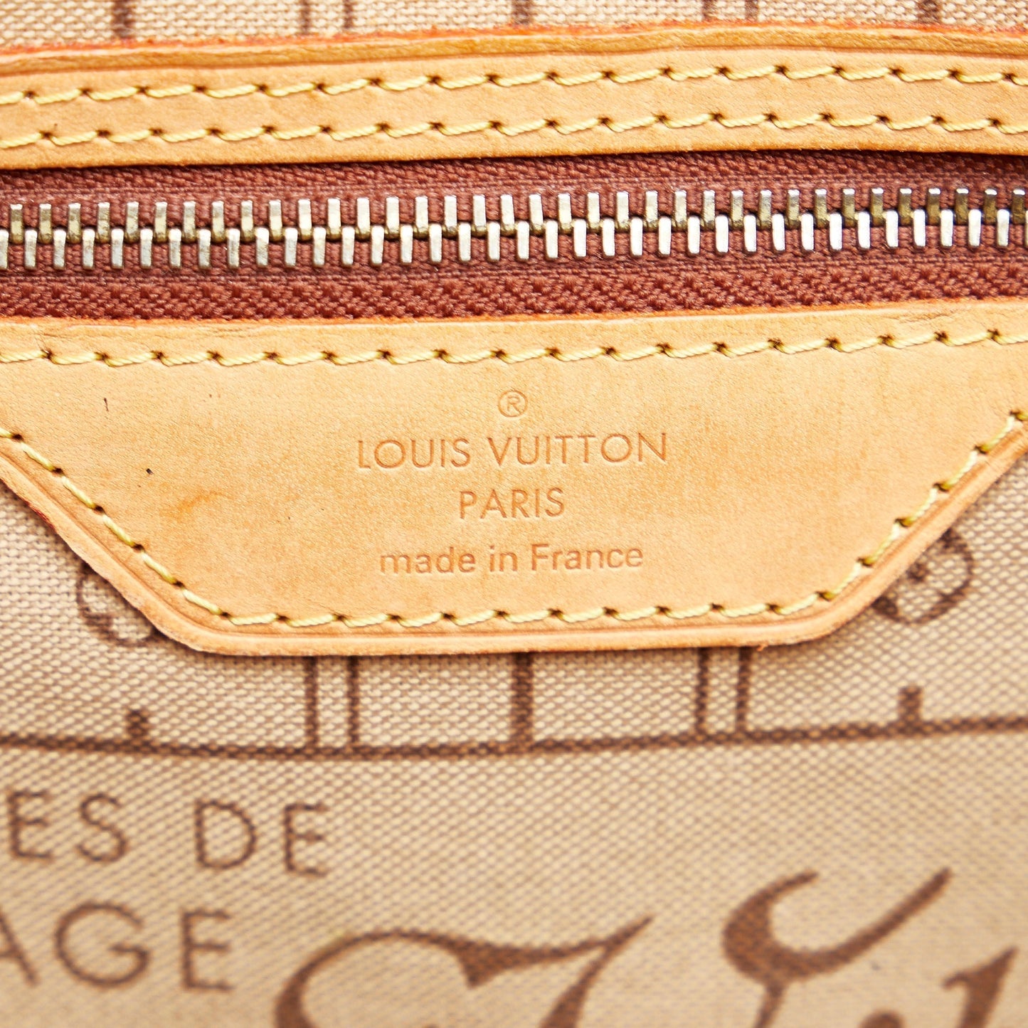 LOUIS VUITTON Monogram Neverfull PM Brown