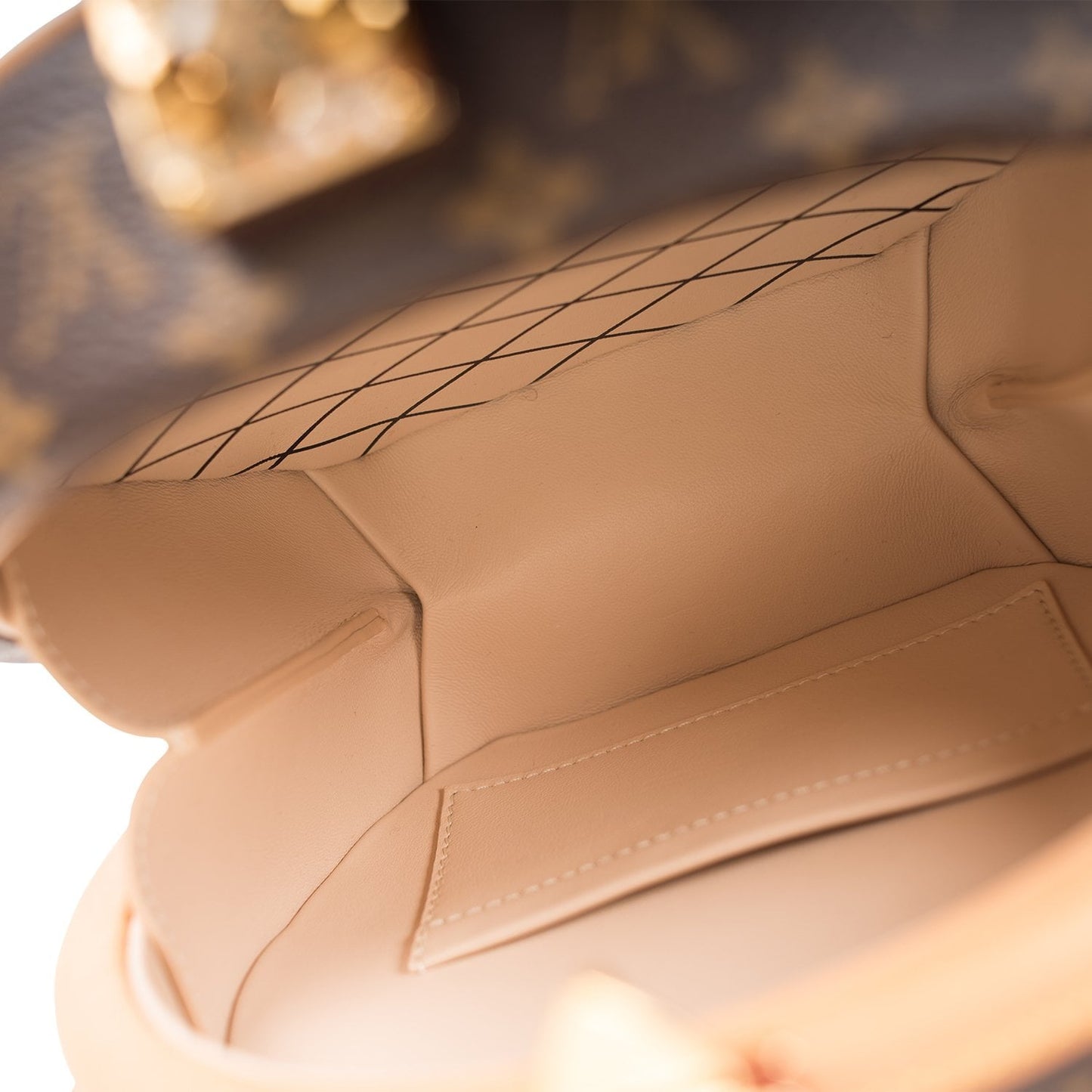Louis Vuitton Monogram Petite Boite Chapeau ( - Mint)