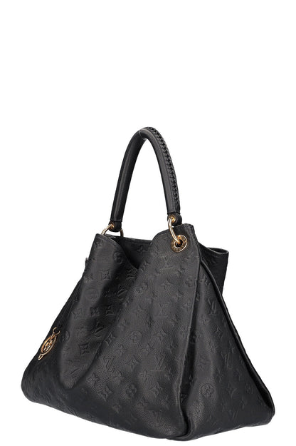 LOUIS VUITTON Artsy