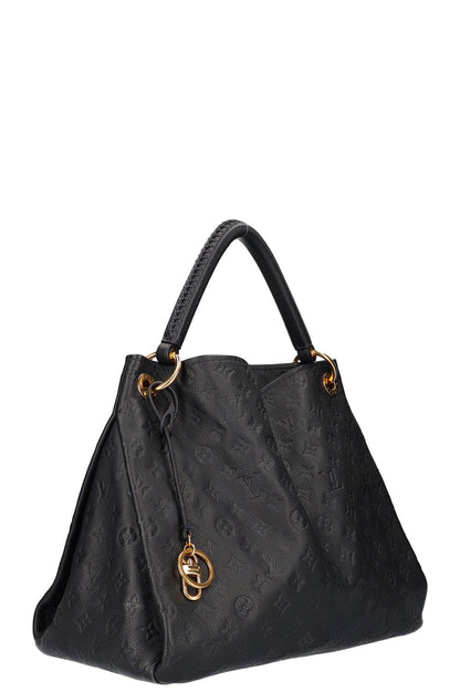 LOUIS VUITTON Artsy