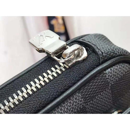 Louis Vuitton LV Men Scott Messenger Damier Graphite N50018 Shoulder Bag