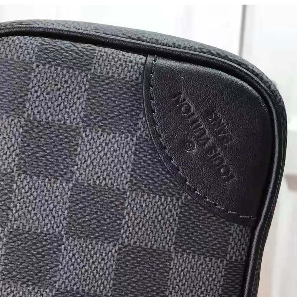 Louis Vuitton LV Men Scott Messenger Damier Graphite N50018 Shoulder Bag