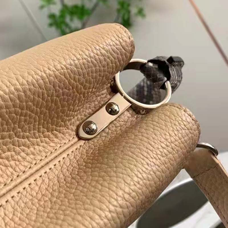 Louis Vuitton LV Women Capucines MM Handbag Grey Taurillon Cowhide