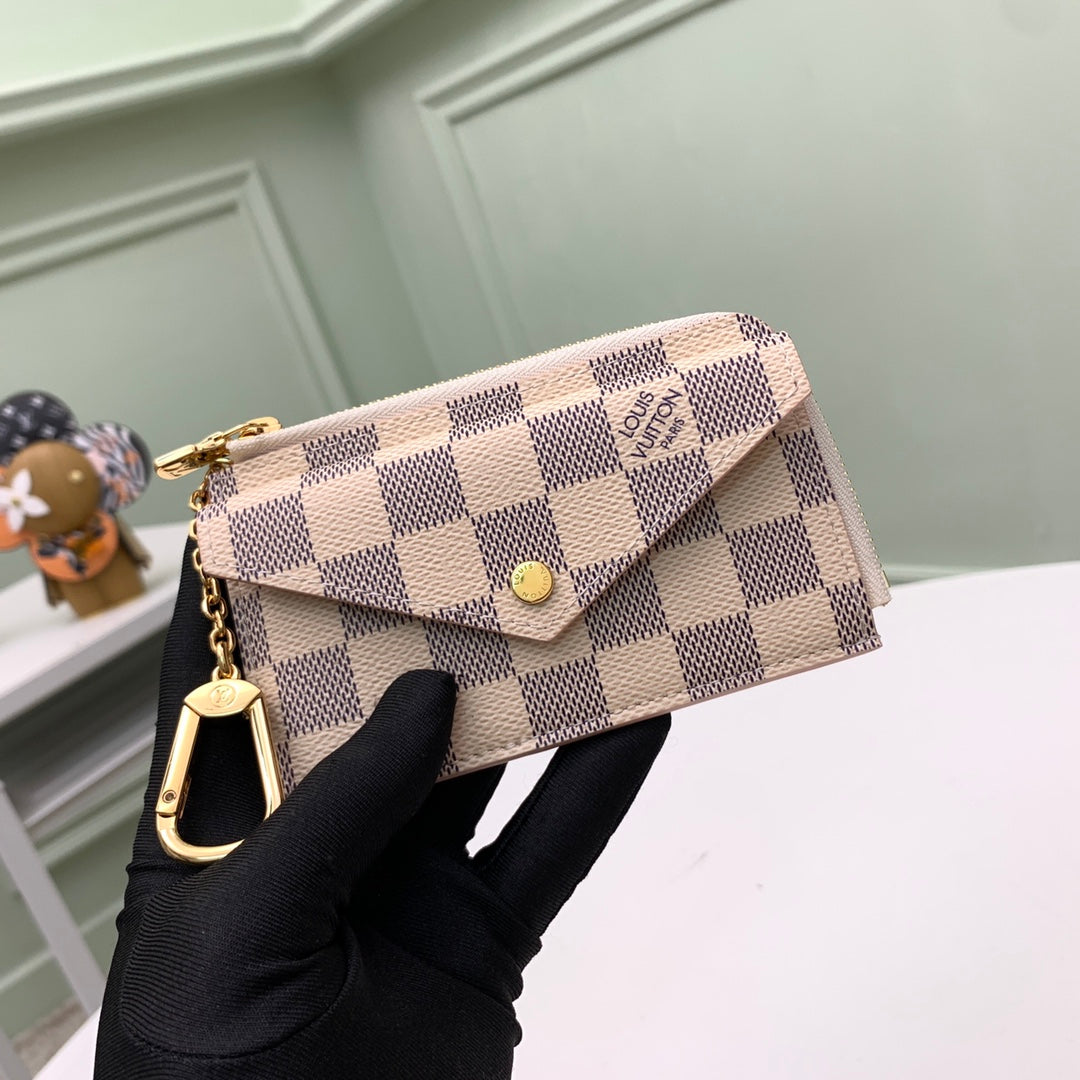 Louis Vuitton LV Unisex Card Holder Recto Verso Monogram Empreinte Leather
