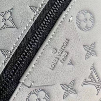 Louis Vuitton LV Unisex Discovery Backpack Anthracite Gray Calf Leather Cowhide Double Zip