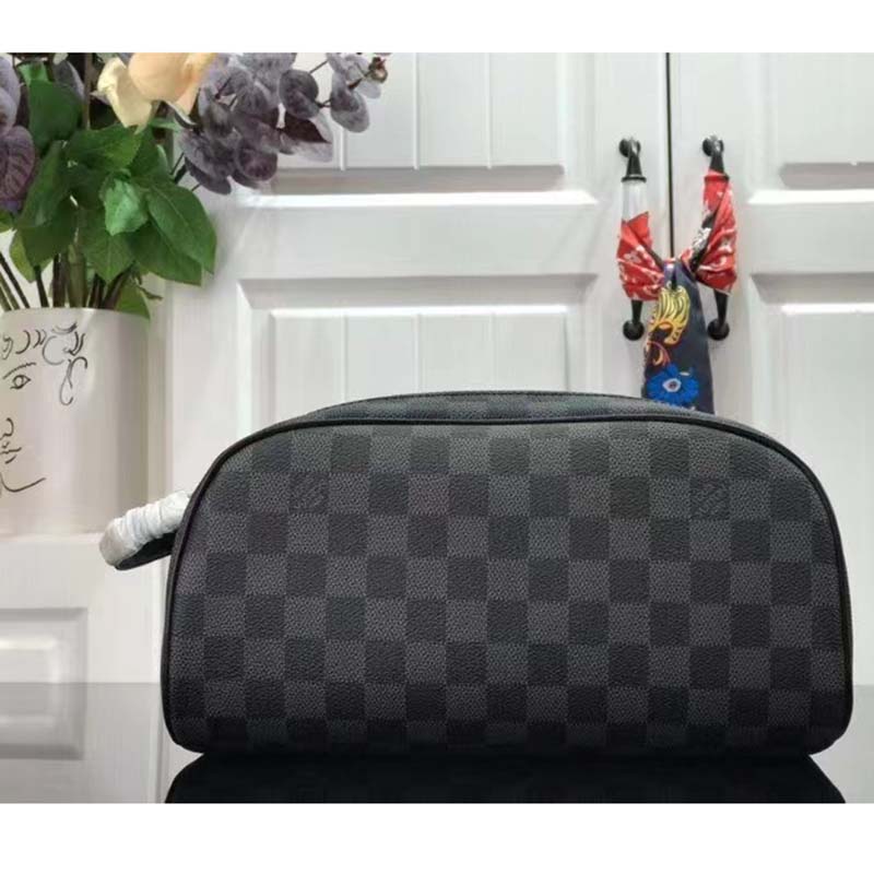 Louis Vuitton LV Unisex Dopp Kit Toilet Pouch Grey Damier Graphite Canvas