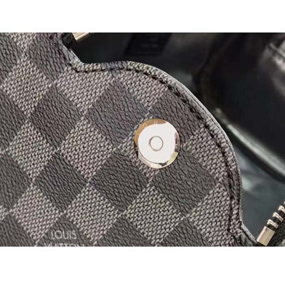 Louis Vuitton LV Unisex Dopp Kit Toilet Pouch Grey Damier Graphite Canvas