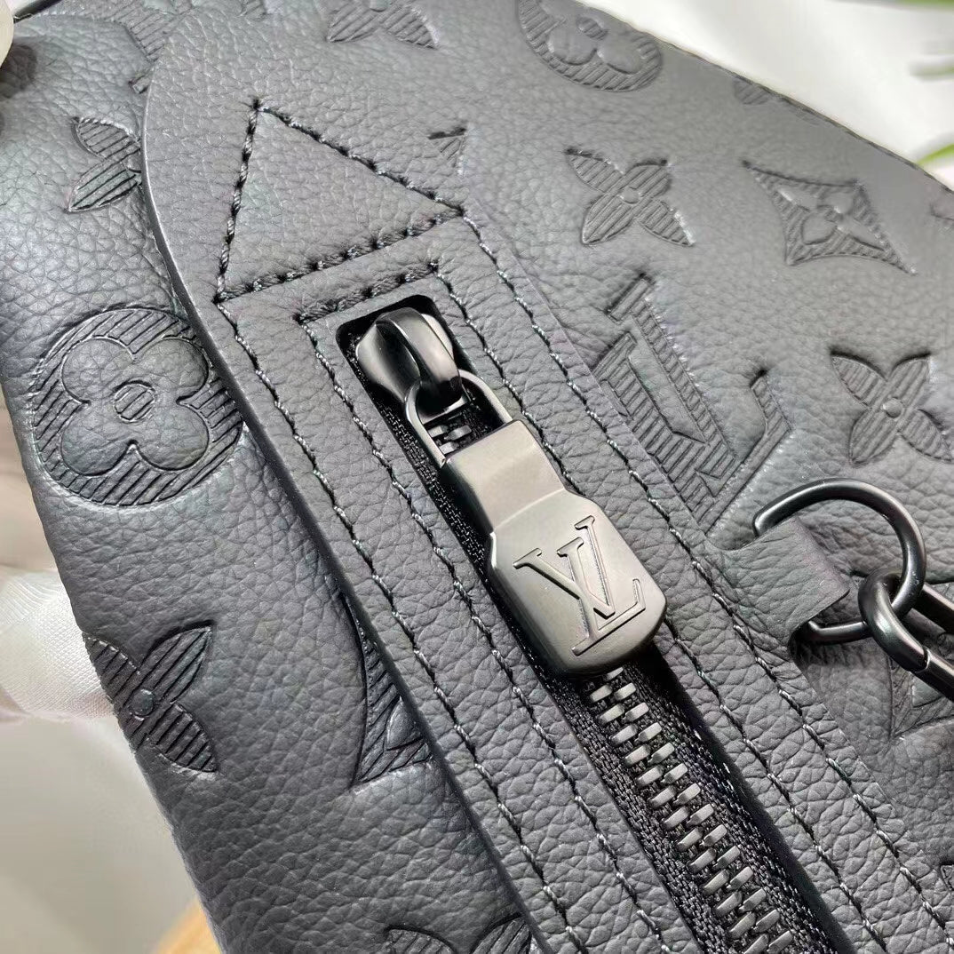 Louis Vuitton LV Unisex Duo Slingbag Black Calf Leather Removable Zipped Pouch