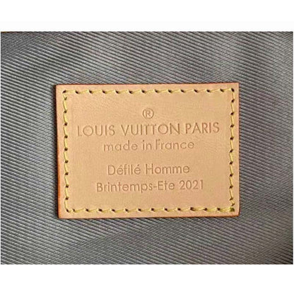 Louis Vuitton LV Unisex Keepall Bandoulière 50 Bag Monogram Mirror Coated Canvas Natural Cowhide