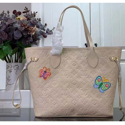 Louis Vuitton LV Unisex LV x YK Neverfull MM Quartz Embossed Grained Monogram Empreinte Cowhide Leather