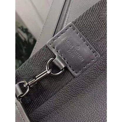 Louis Vuitton LV Unisex Messenger Voyage Black Aerogram Cowhide Leather Textile Lining