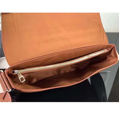 Louis Vuitton LV Unisex Montsouris Messenger Cognac Calf Leather Textile Lining