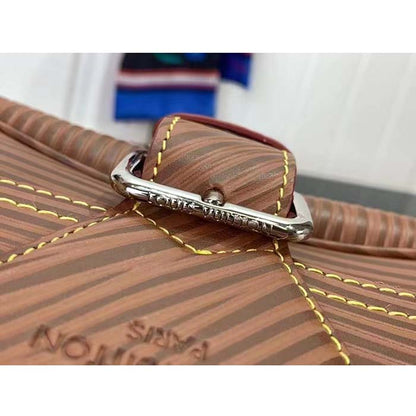 Louis Vuitton LV Unisex Montsouris Messenger Cognac Calf Leather Textile Lining