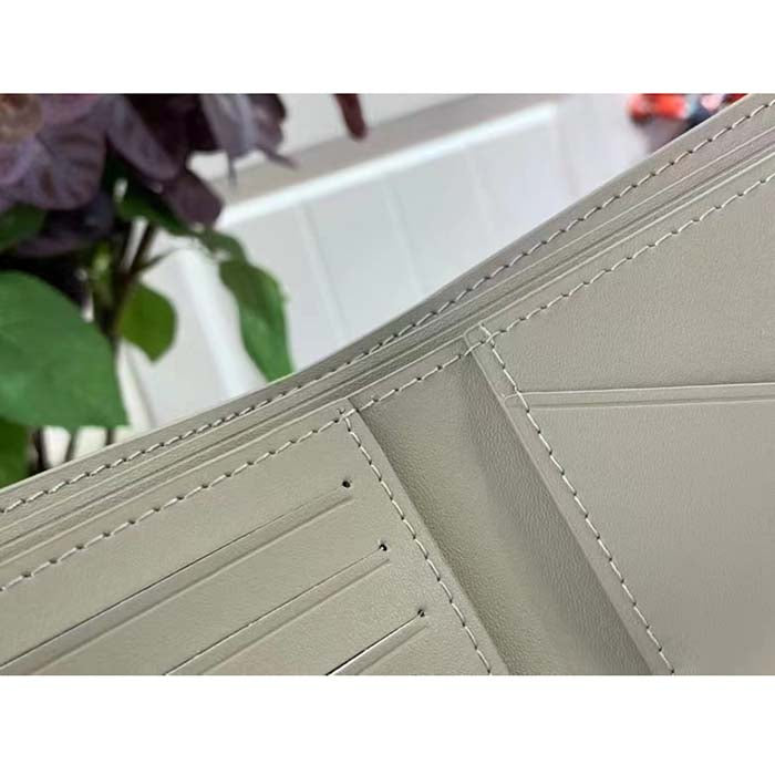 Louis Vuitton LV Unisex Multiple Wallet Sage Cowhide Leather 3 Card Slots