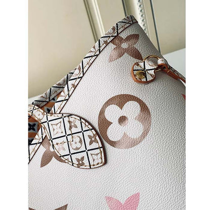 Louis Vuitton LV Unisex Neverfull MM Beige Monogram Coated Canvas Textile Lining