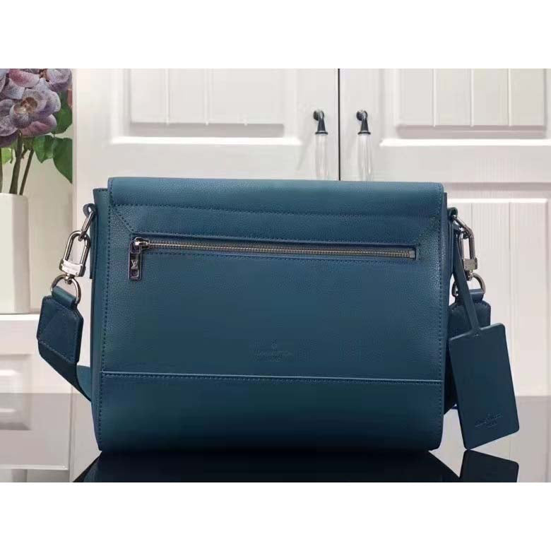 Louis Vuitton LV Unisex New Messenger Blue Aerogram Cowhide Leather Textile Lining
