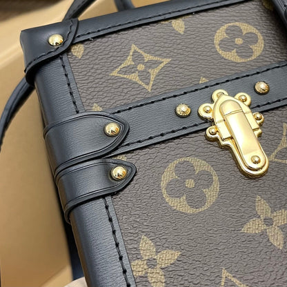 Louis Vuitton LV Unisex Petite Malle V. Monogram Coated Canvas S-Lock
