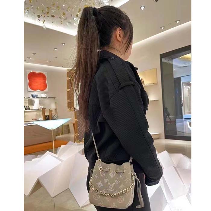 Louis Vuitton LV Unisex Pico Bella Gray Mahina Perforated Calf Leather Microfiber Lining