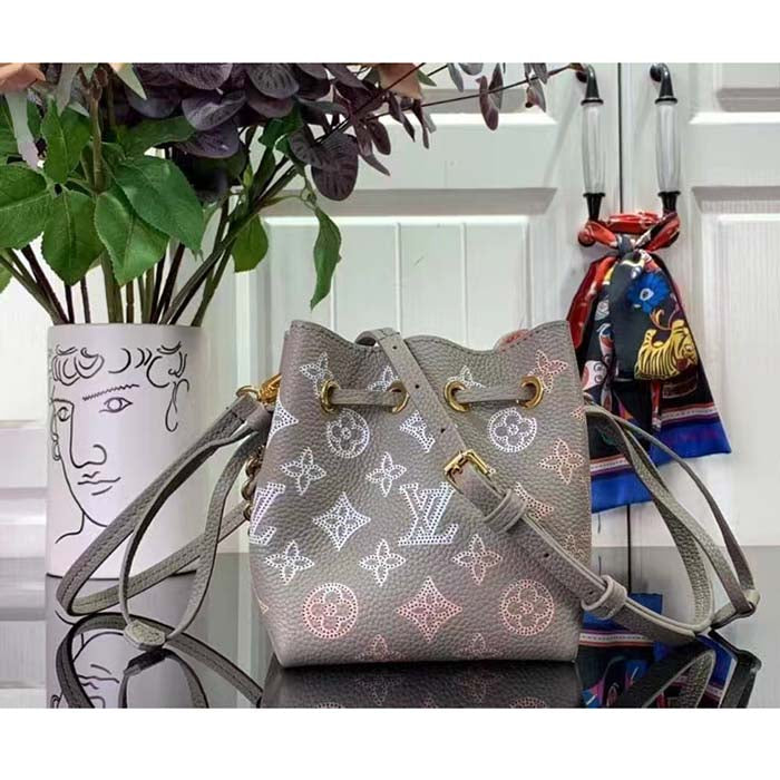 Louis Vuitton LV Unisex Pico Bella Gray Mahina Perforated Calf Leather Microfiber Lining