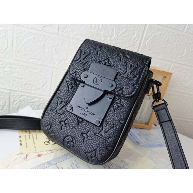 Louis Vuitton LV Unisex S-Lock Vertical Wearable Wallet Black Taurillon Monogram Leather