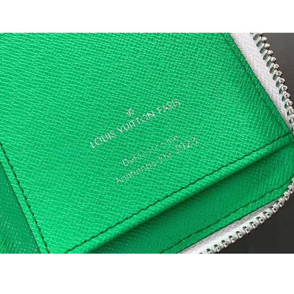 Louis Vuitton LV Unisex Zippy Wallet Multicolor Monogram Coated Canvas Cowhide Leather