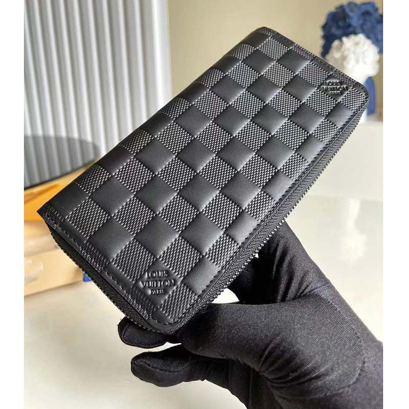 Louis Vuitton LV Unisex Zippy Wallet Vertical Black Damier Infini Cowhide Leather