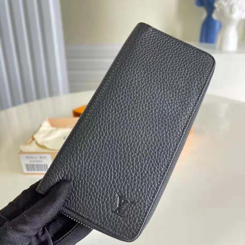 Louis Vuitton LV Unisex Zippy Wallet Vertical Taiga Black Cowhide Leather