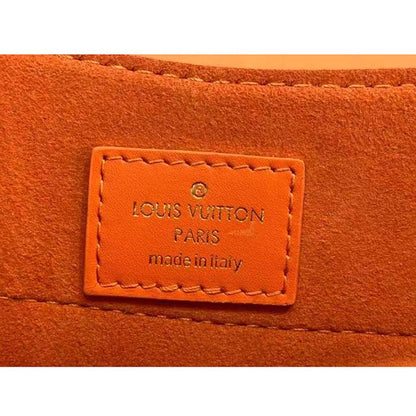 Louis Vuitton LV Women Hide Seek Orange Minnesota Epi Grained Smooth Cowhide Leather
